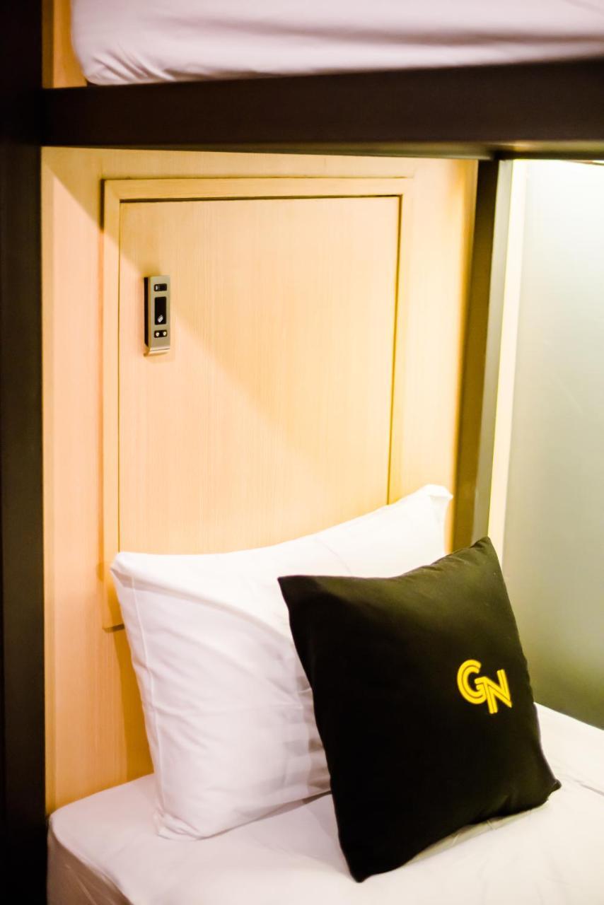 Gn Luxury Hostel Bangkok Ngoại thất bức ảnh